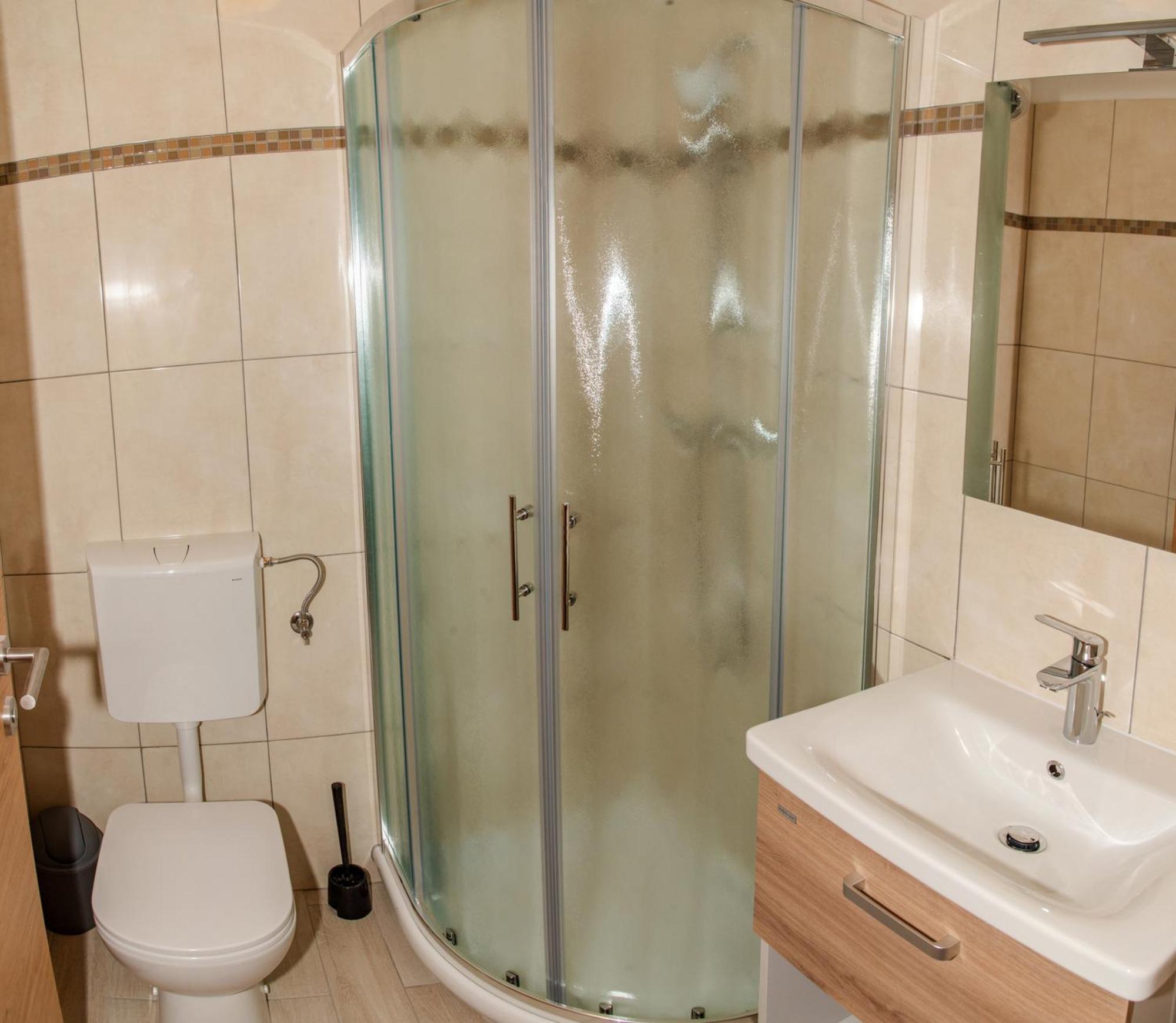 Apartmaji Tinta Kanal Экстерьер фото