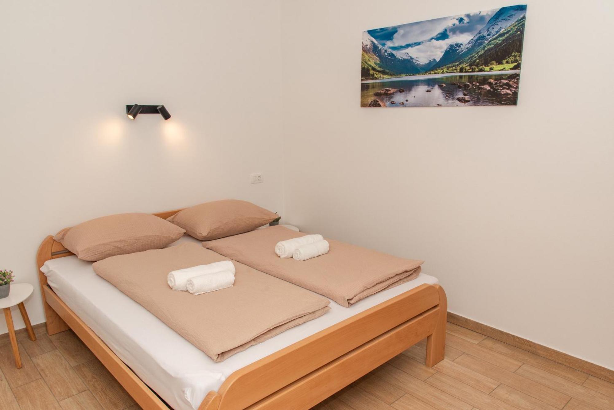 Apartmaji Tinta Kanal Экстерьер фото